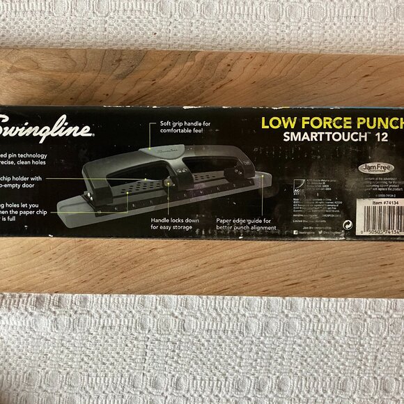 Swingline 3 Hole Punch Desktop Hole Puncher With Original Box - Picture 5 of 6